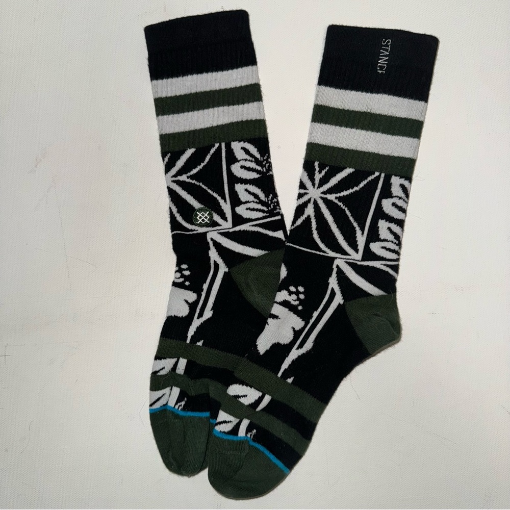 Stance Stitch Crew Stocks with Split Toe for Flip Flops